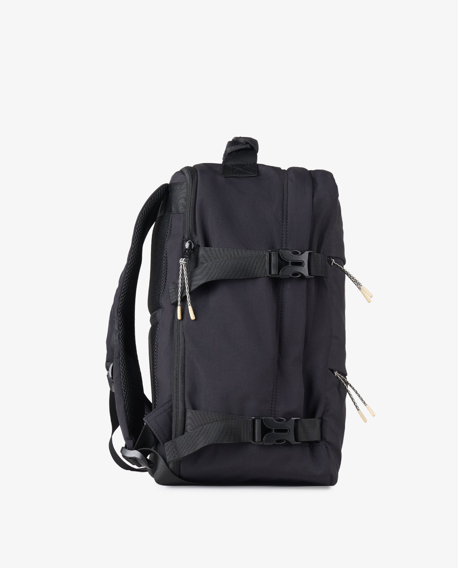 MOCHILA NEGRA TRAVELLER