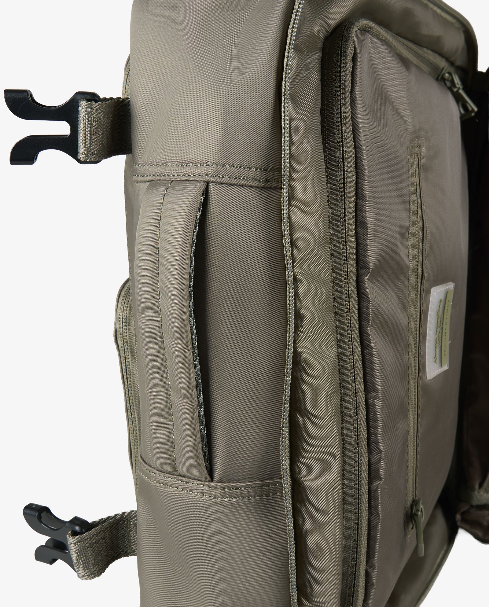 MOCHILA TRAVELLER BOLSILLOS VERDE