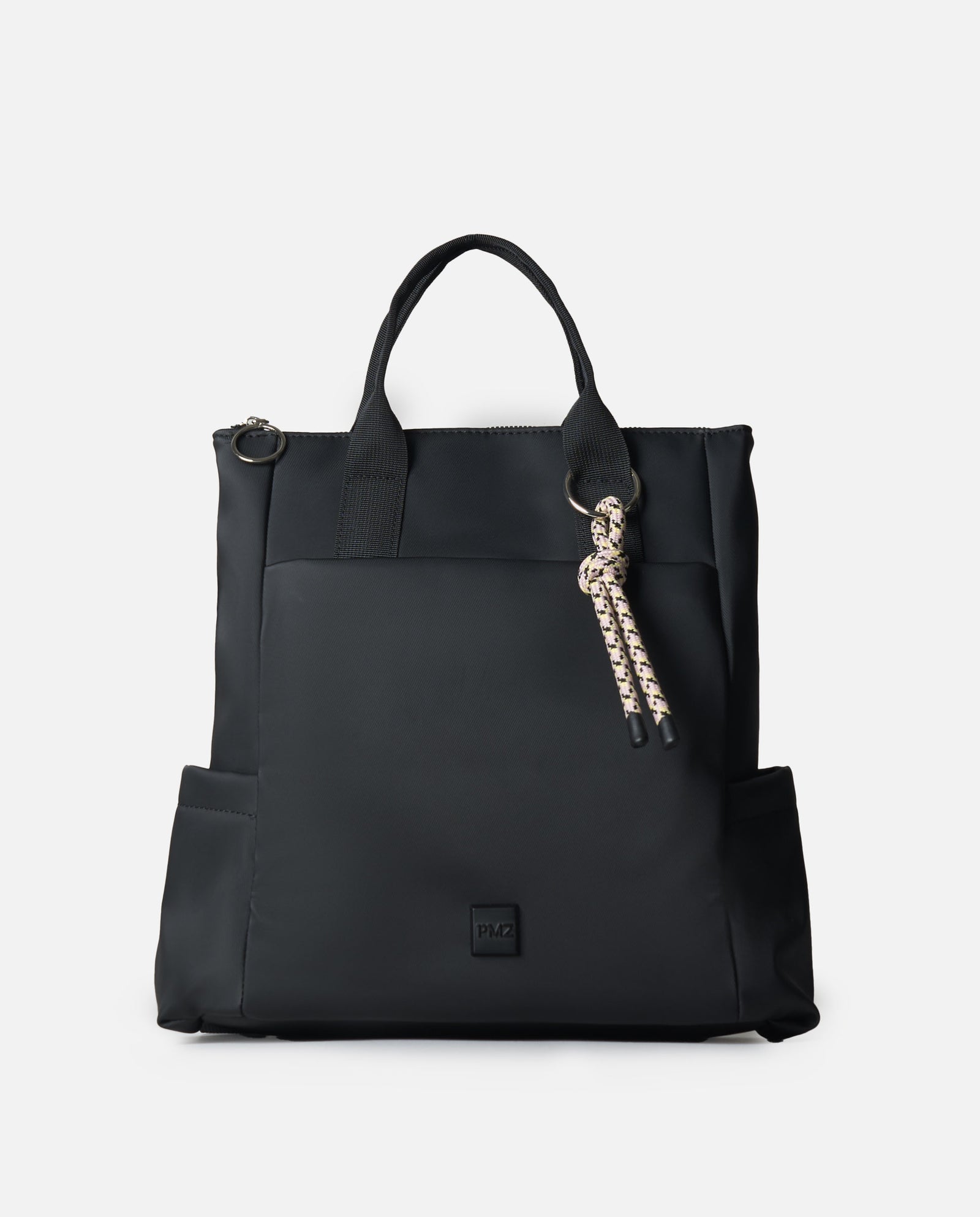 MOCHILA ENGOMADO NEGRO