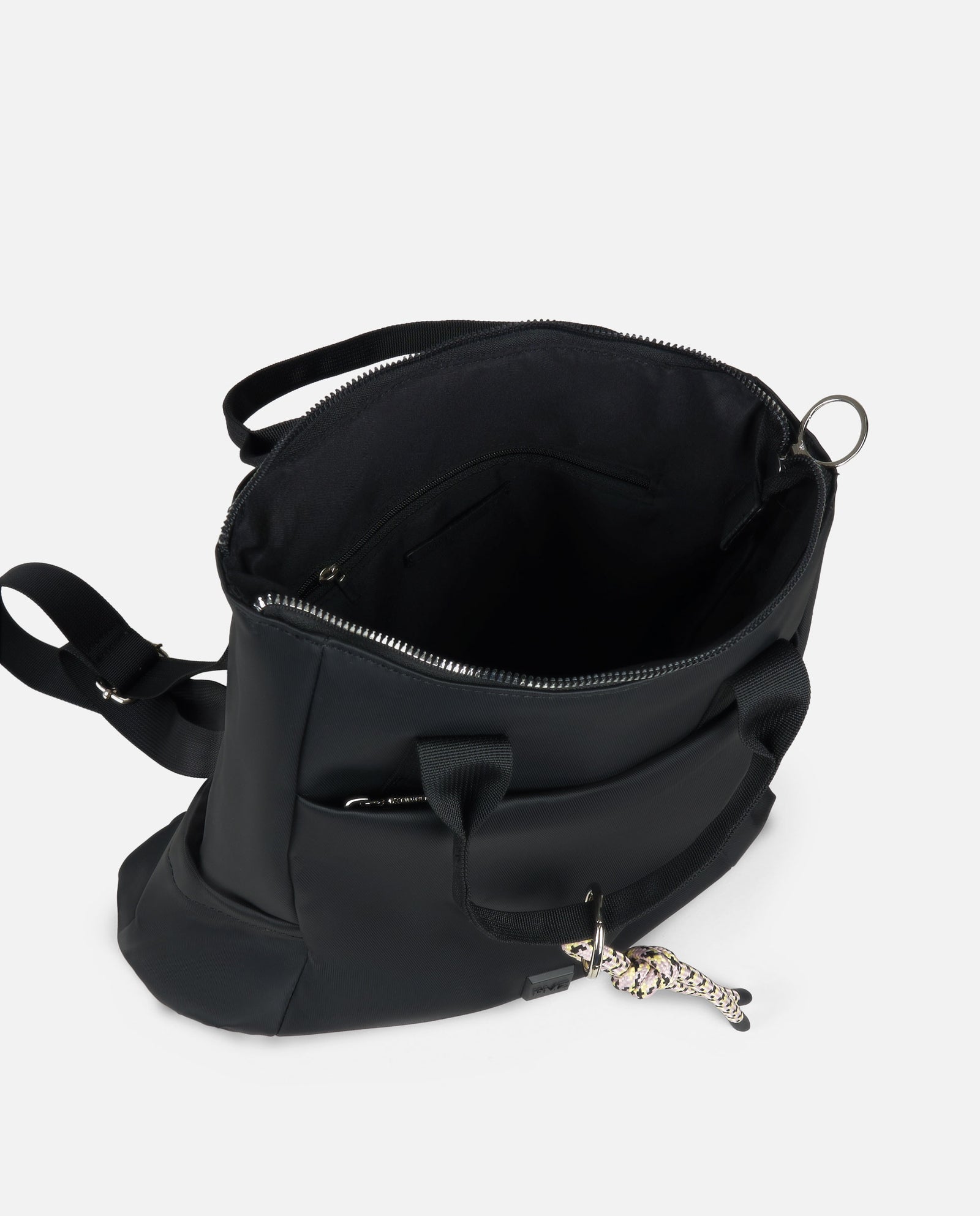 MOCHILA ENGOMADO NEGRO