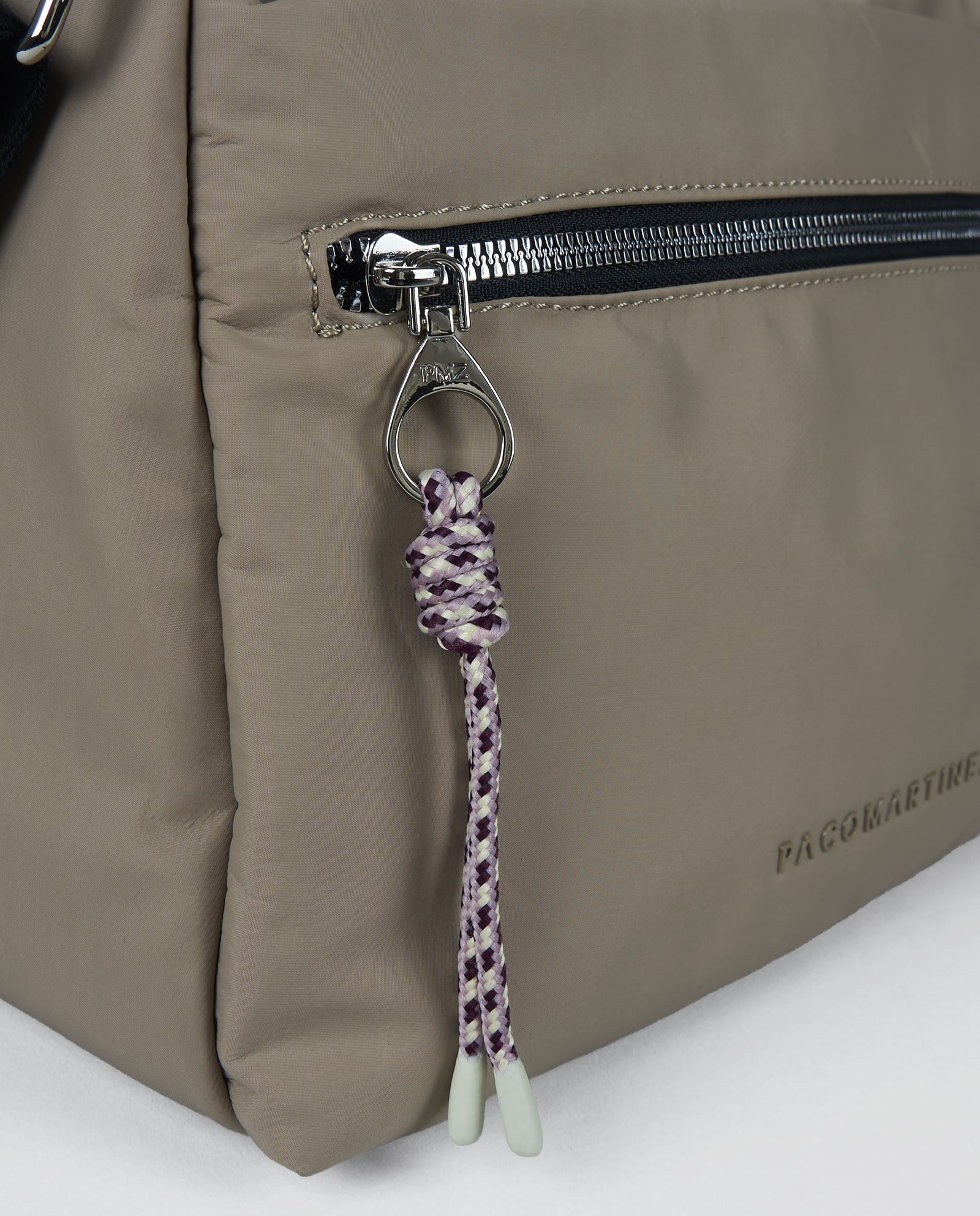 BANDOLERA BEIGE BOLSILLOS