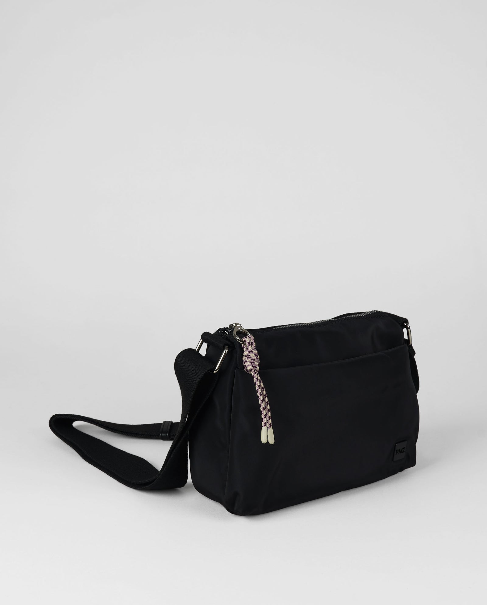 BANDOLERA NEGRA BOLSILLOS