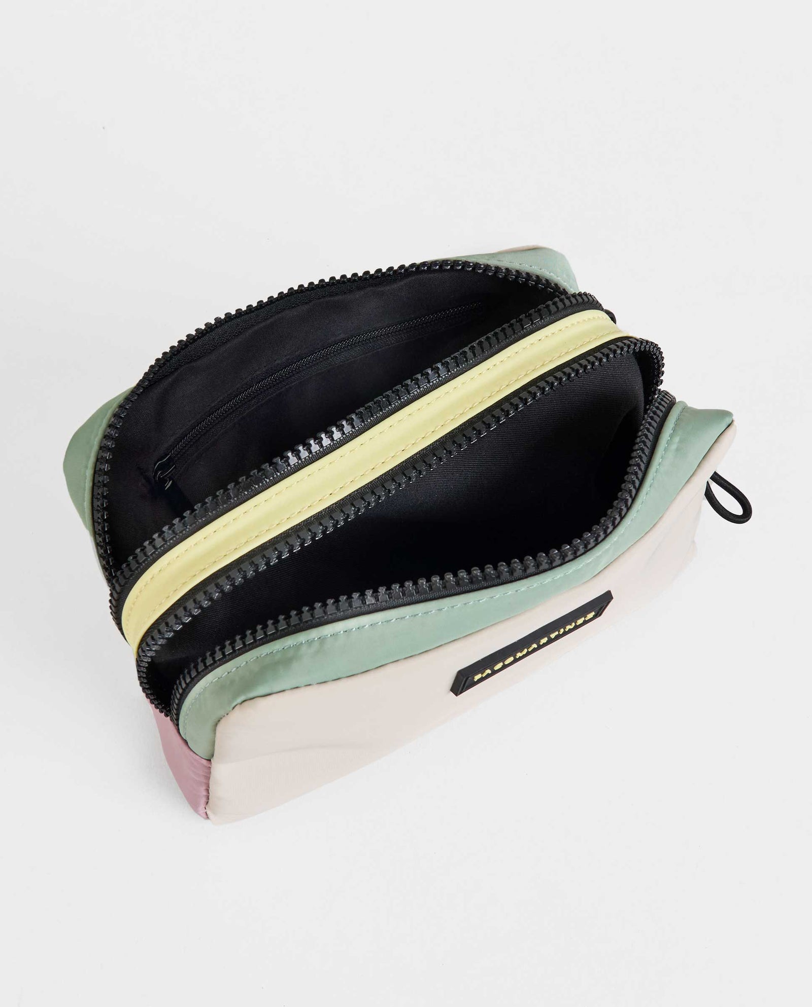 ESTUCHE NYLON TRICOLOR