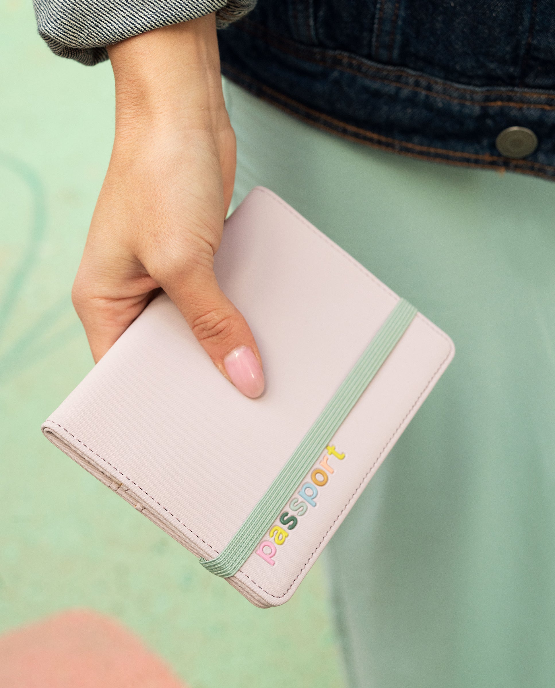 PROTÈGE PASSEPORT EN NYLON