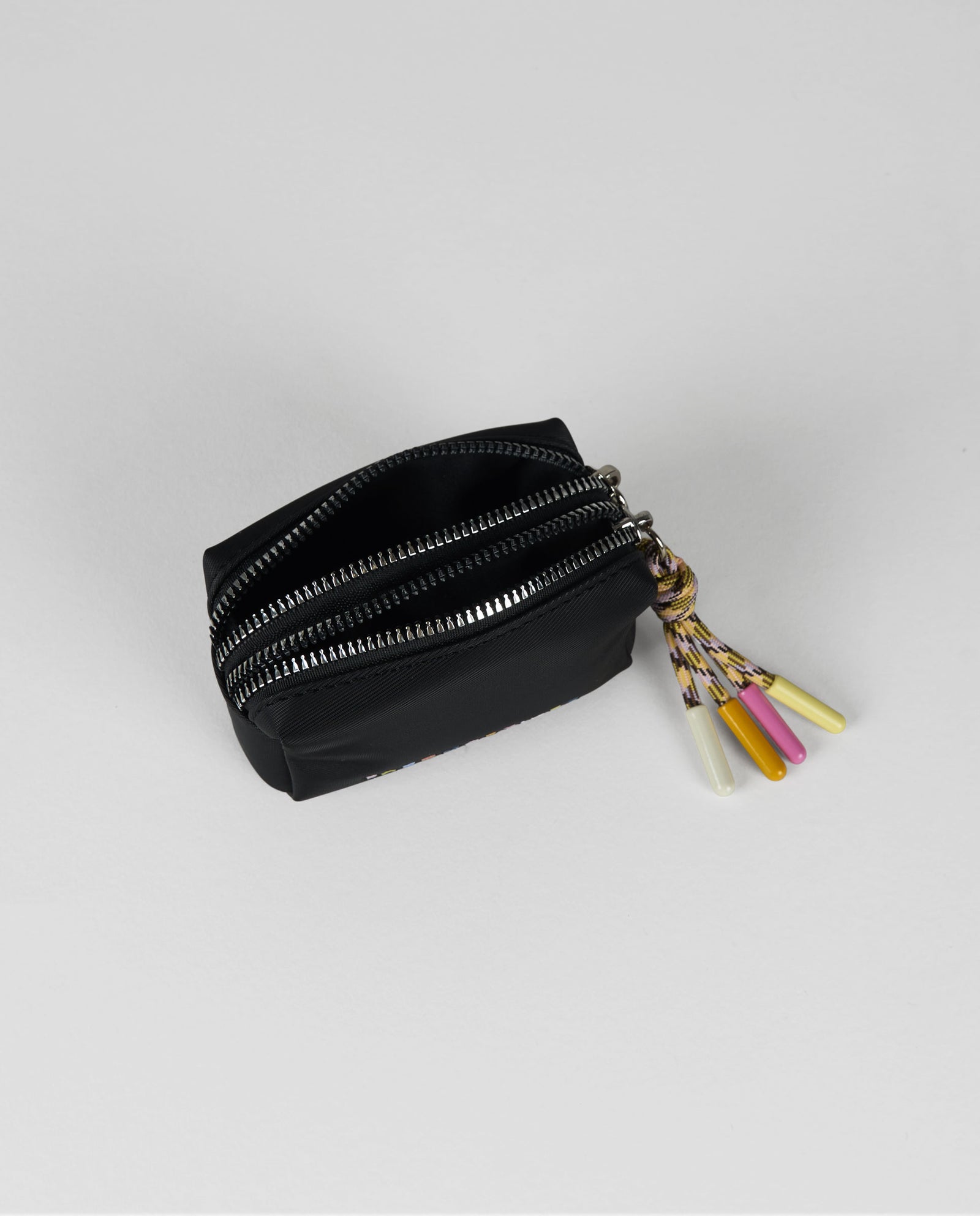 MONEDERO NEGRO DOBLE COLORES