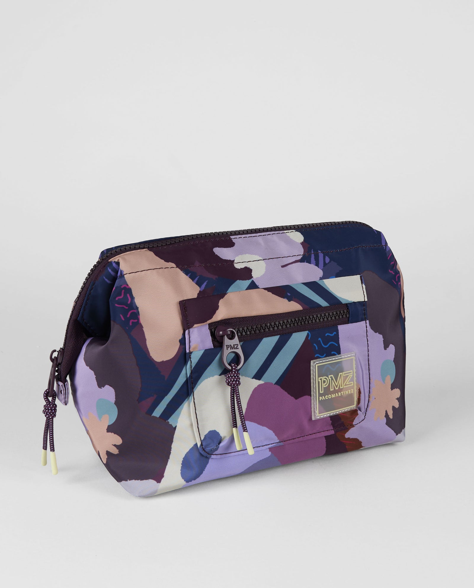 ESTUCHE CROWD