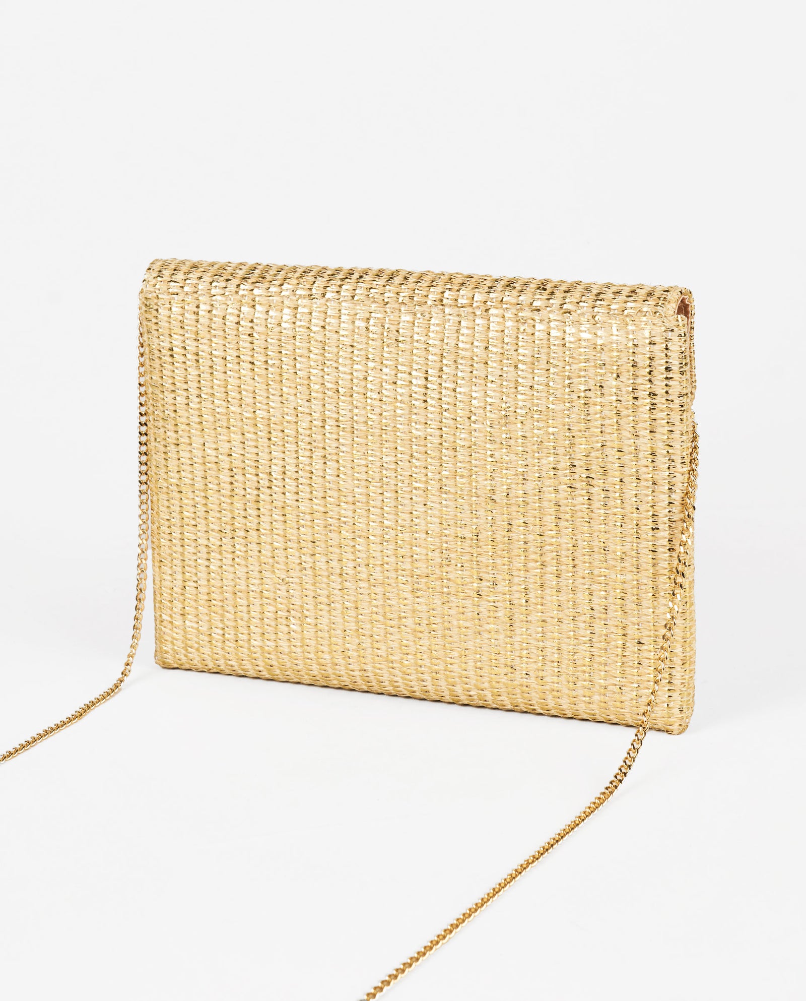 BOLSO SOBRE RAFIA DORADO