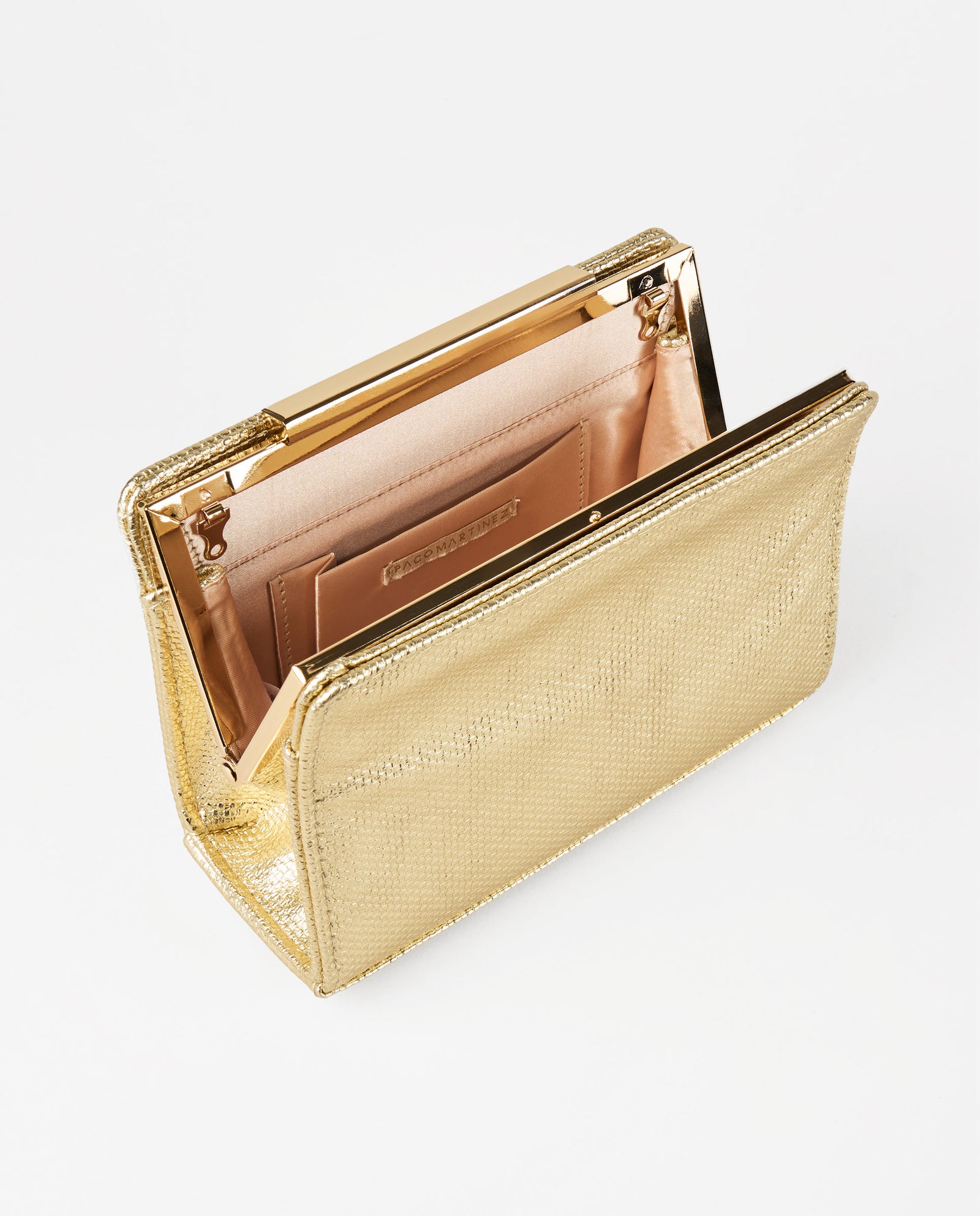 BOLSO CLUTCH METALIZADO ORO