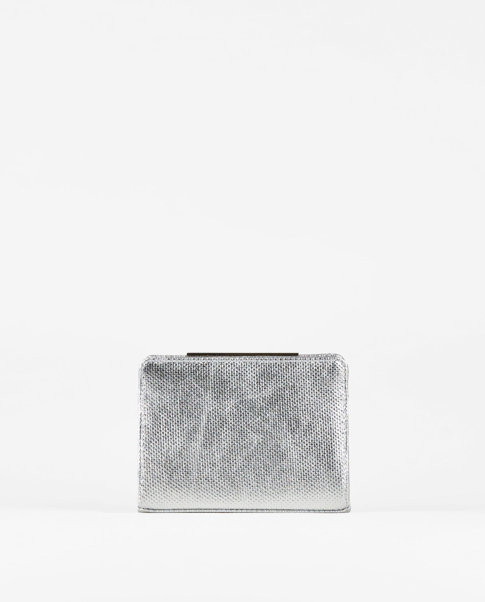 BOLSO CLUTCH METALIZADO PLATA