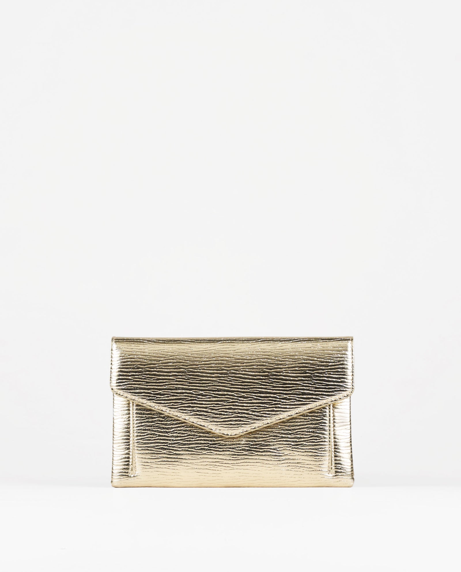 BOLSO SOBRE DORADO