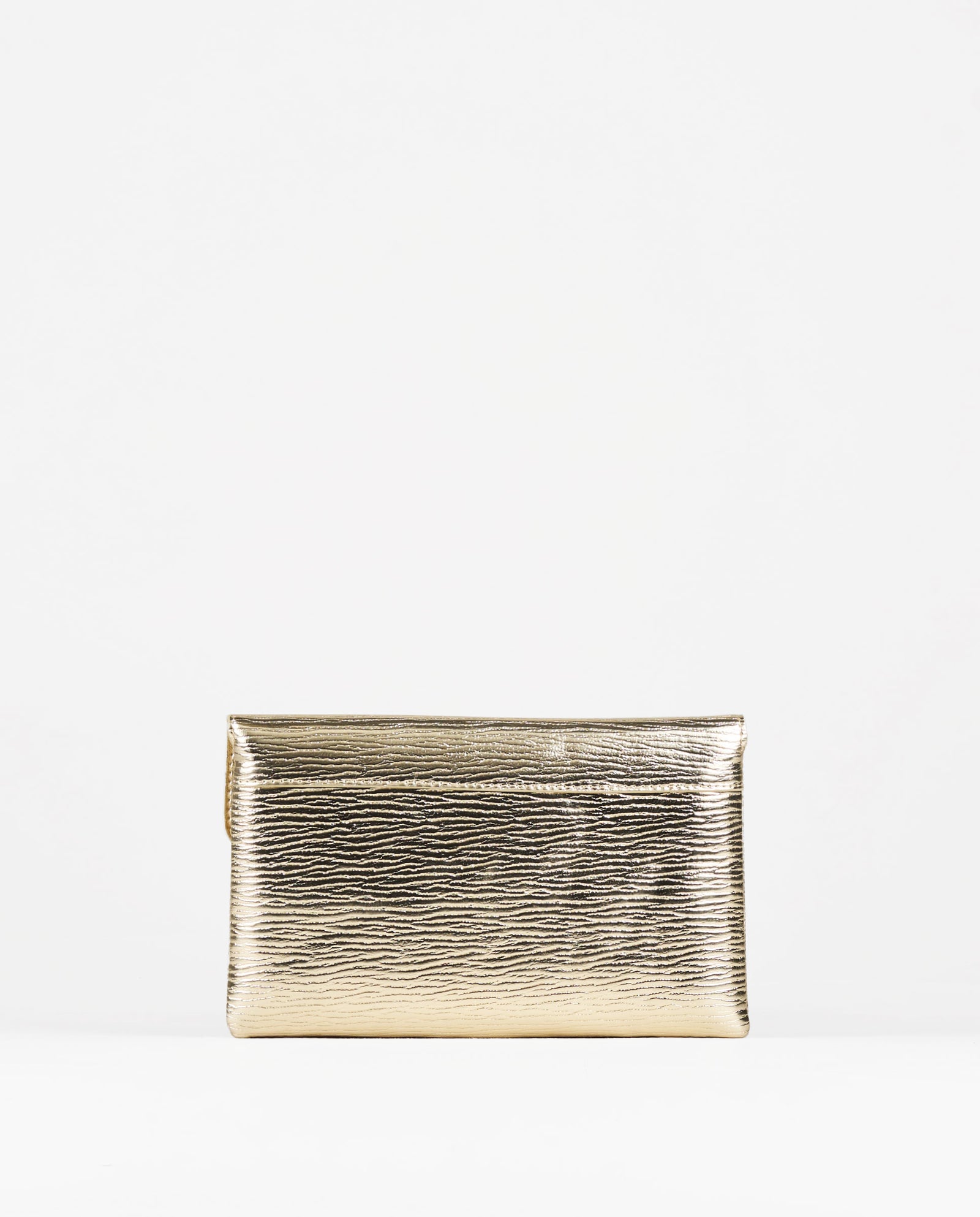 BOLSO SOBRE DORADO