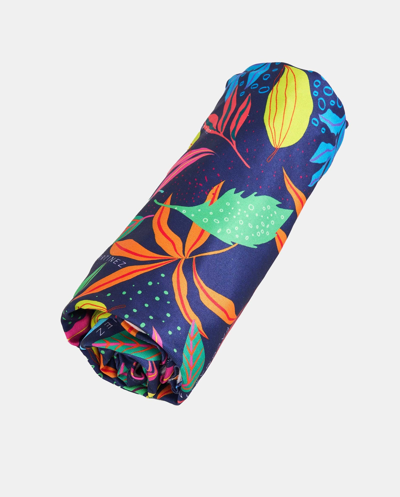 FUNDA MALETA MEDIANA TROPICAL