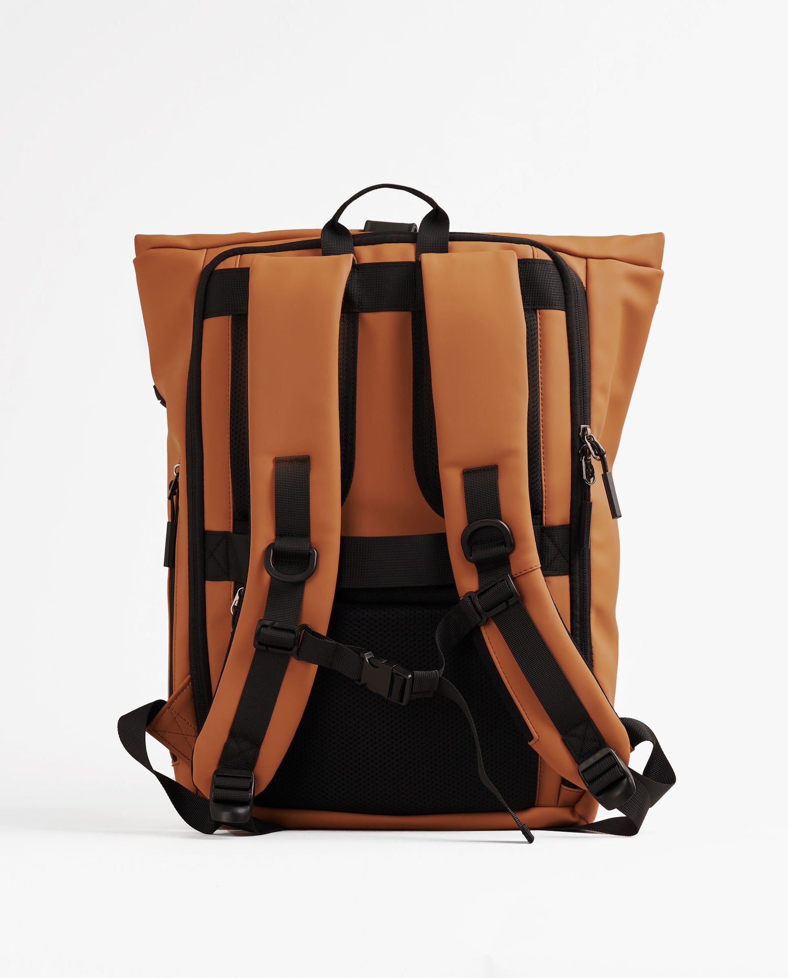 MOCHILA GOMA