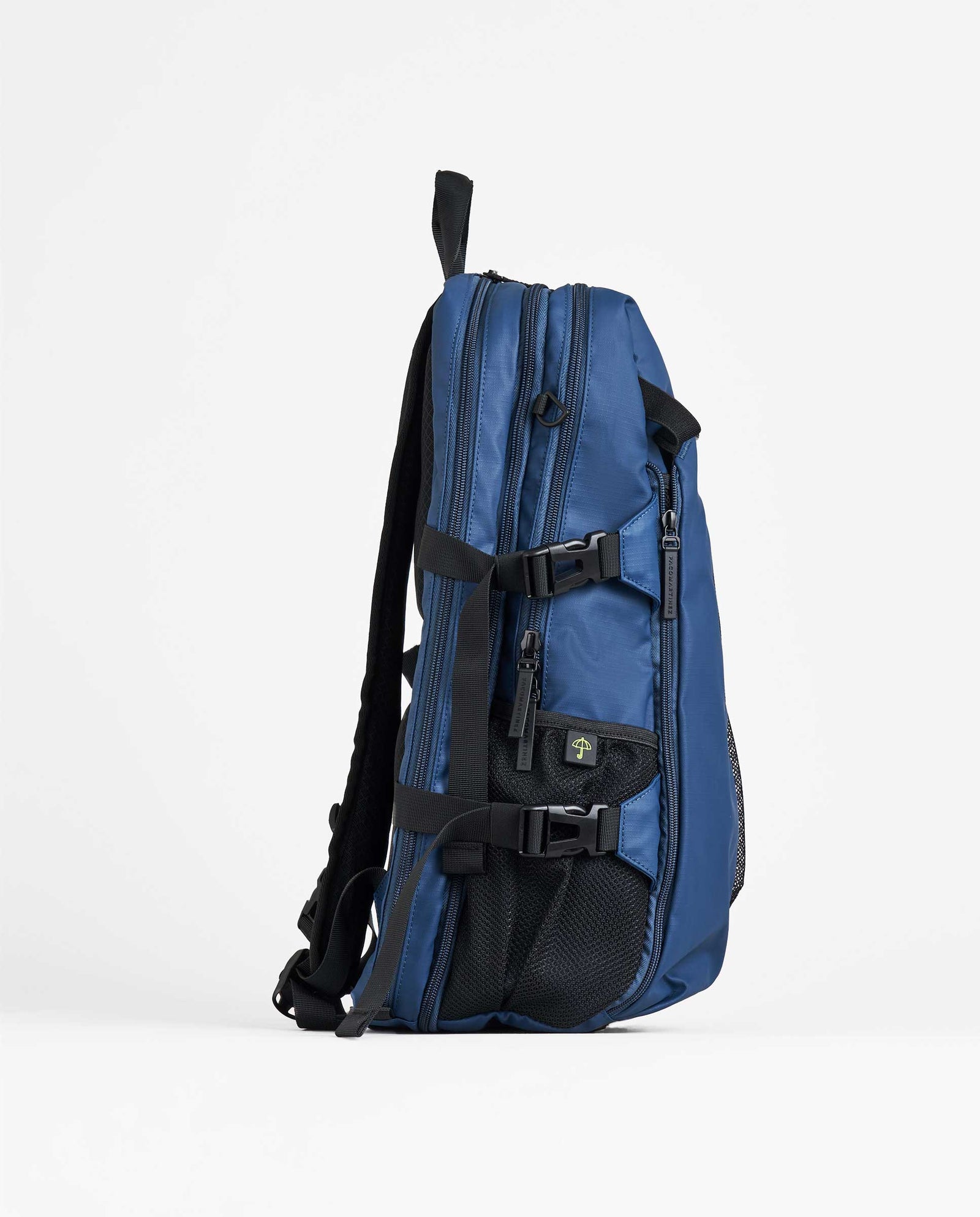 MOCHILA EXPANDIBLE CORREA