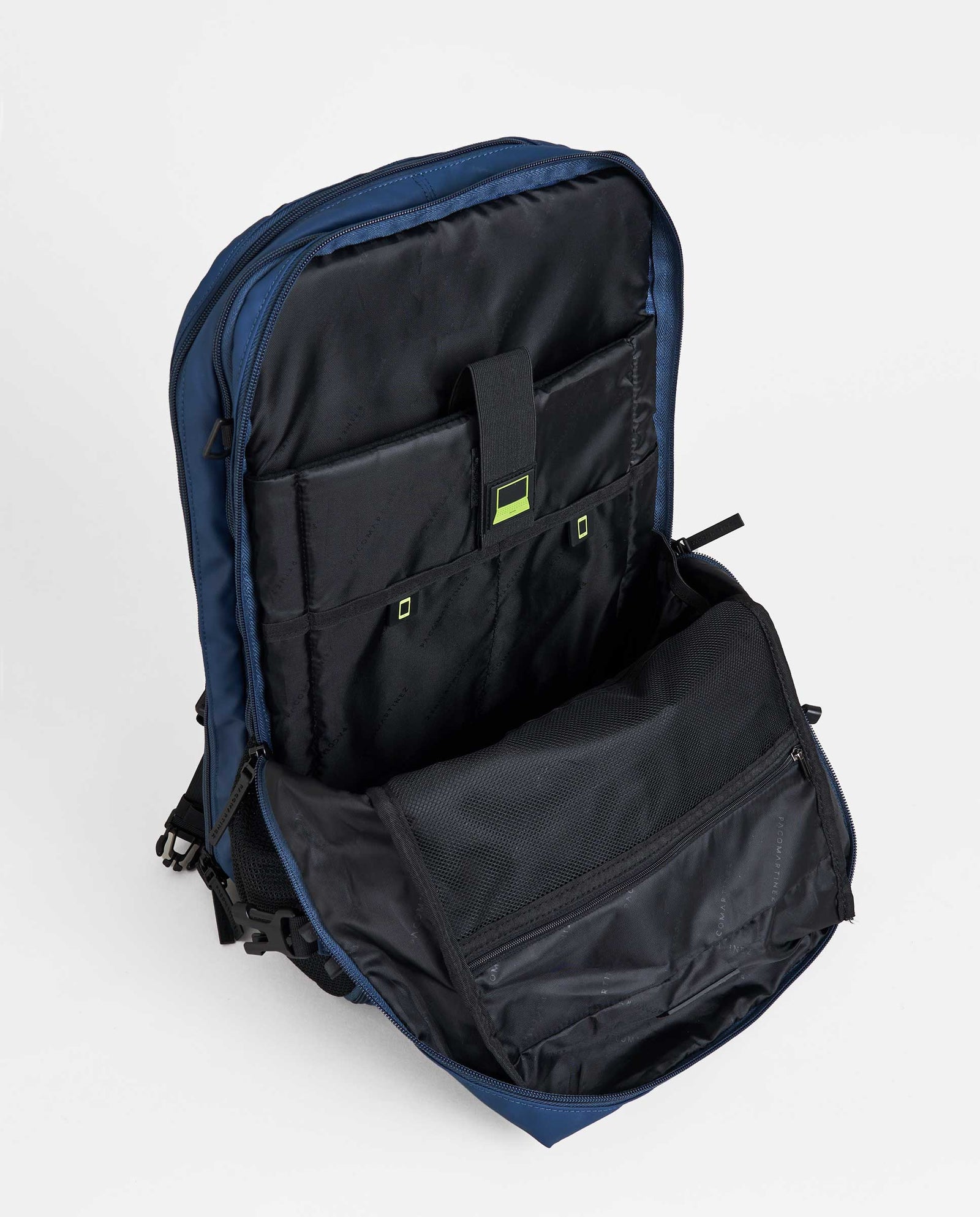 MOCHILA EXPANDIBLE CORREA