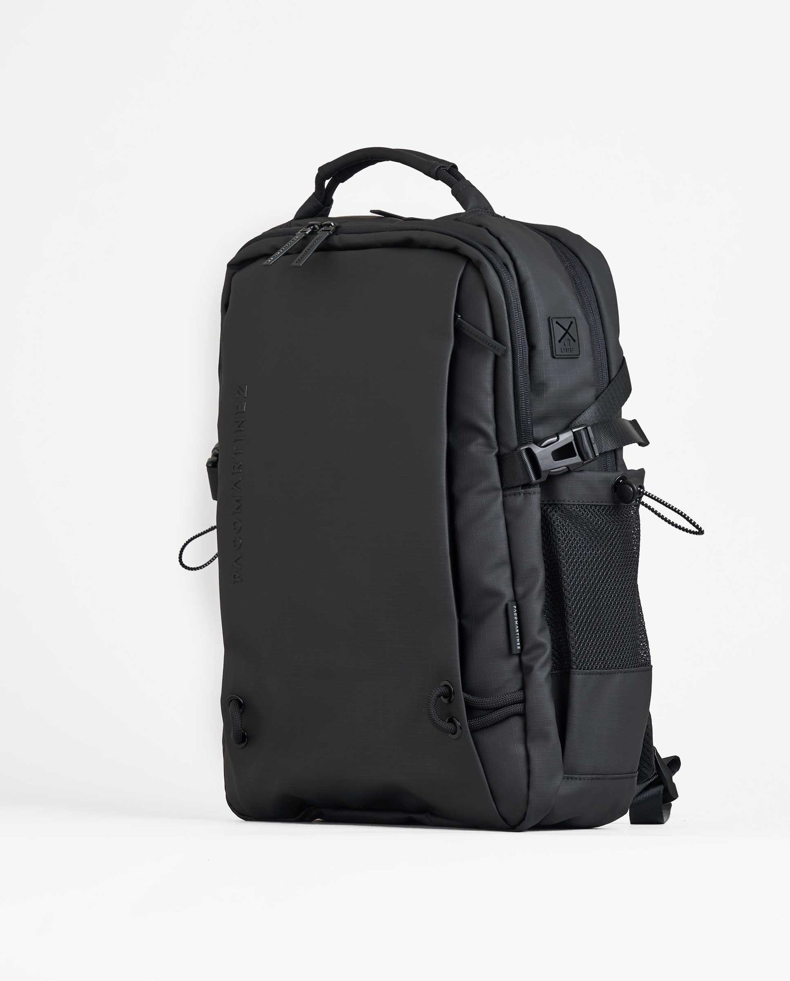 MOCHILA NYLON CUERDAS