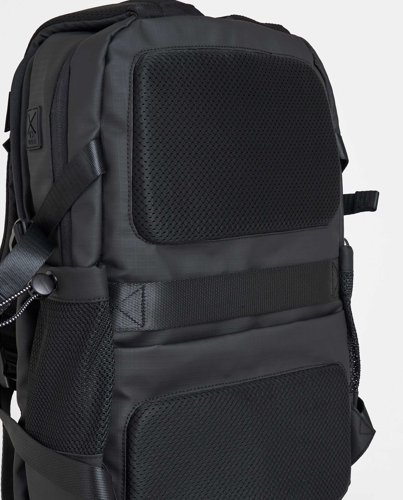 MOCHILA NYLON CUERDAS