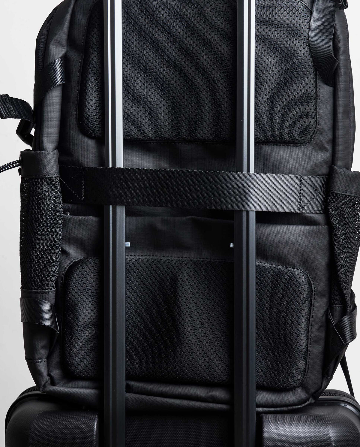 MOCHILA NYLON CUERDAS