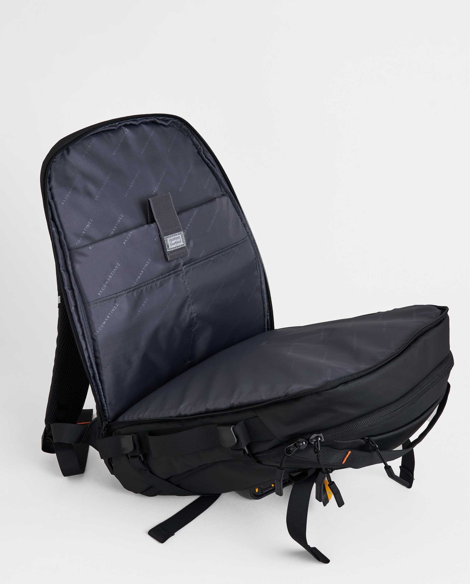 MOCHILA NYLON ASAS