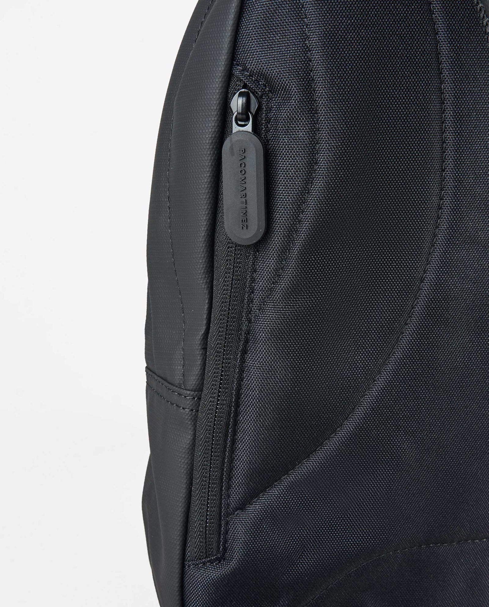 MOCHILA CRUZADA NYLON