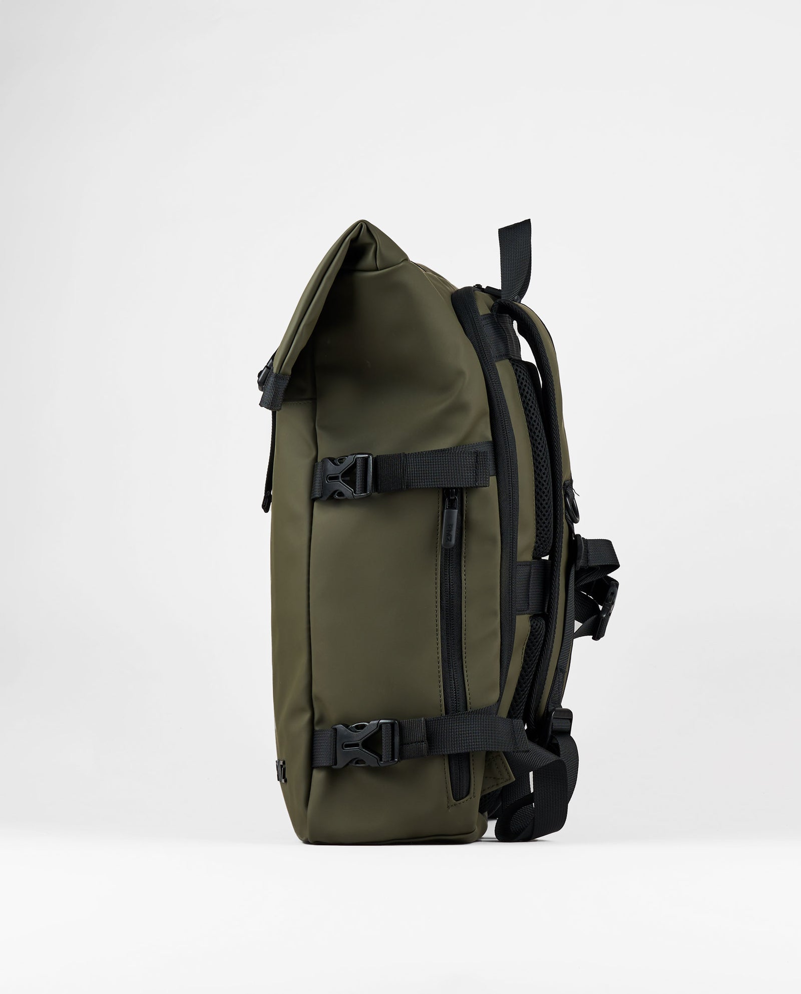 MOCHILA NYLON ENGOMADO