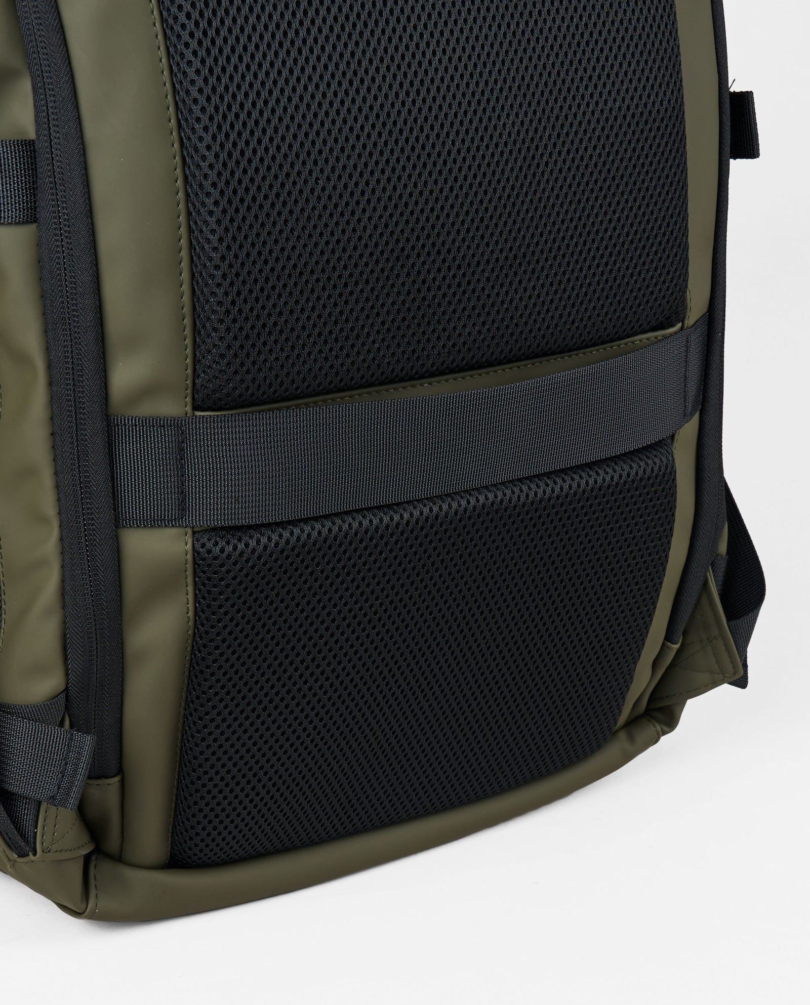 MOCHILA NYLON ENGOMADO