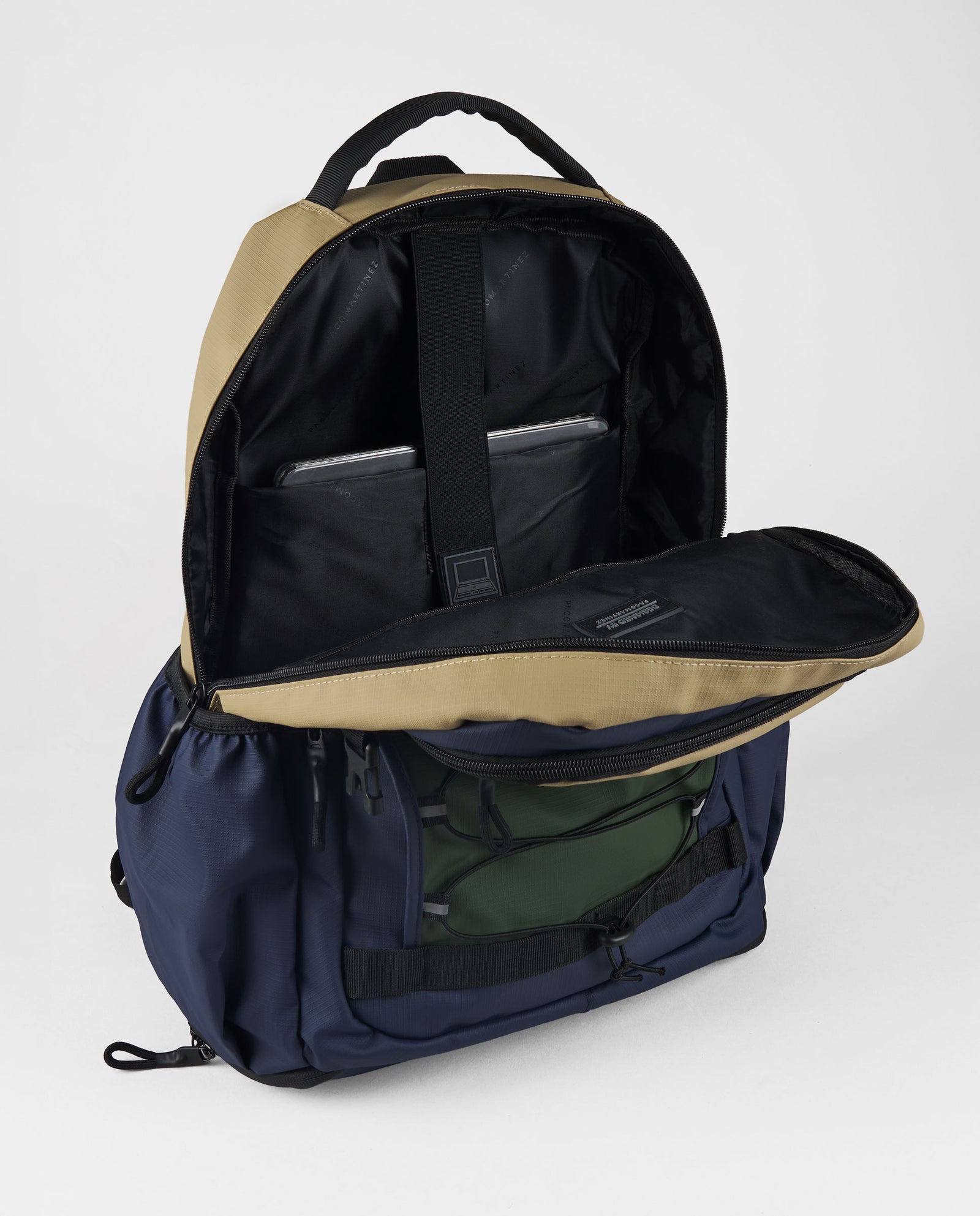 MOCHILA MULTICOLOR
