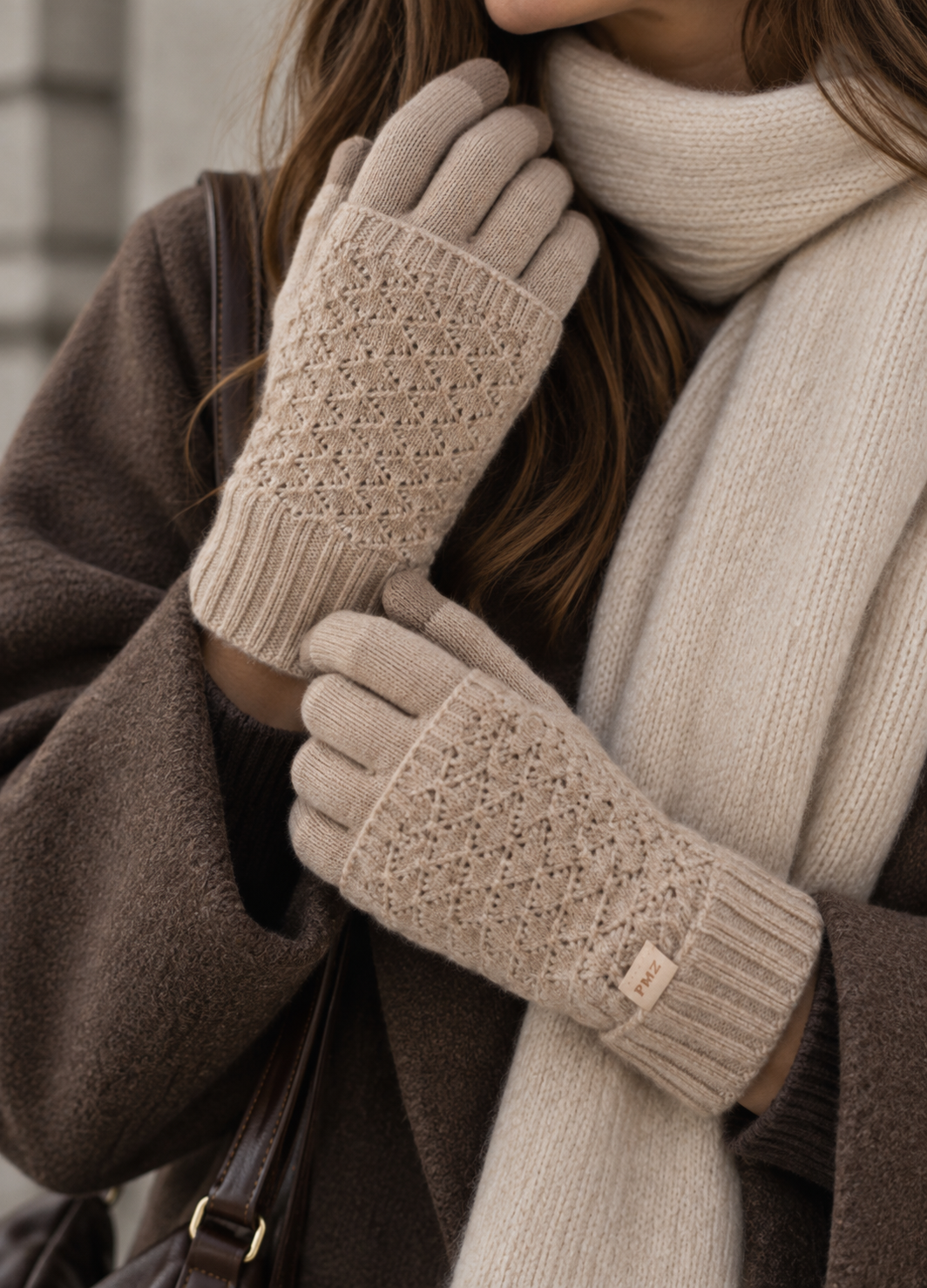 GUANTES PUNTO TRENZADO