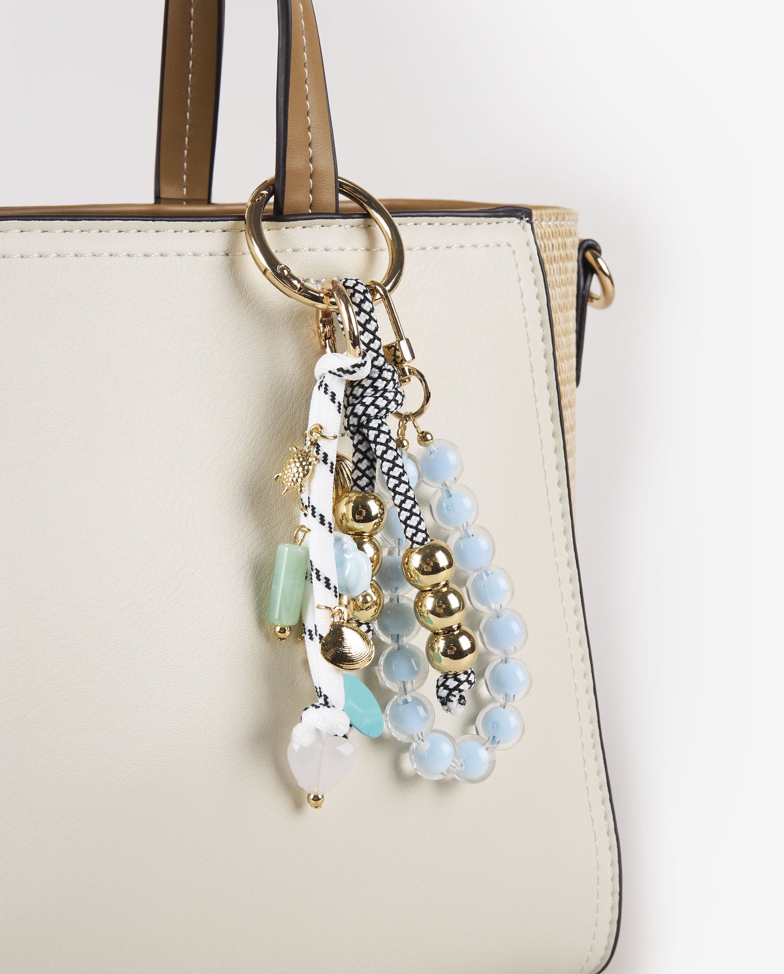 LLAVERO CHARMS AZUL