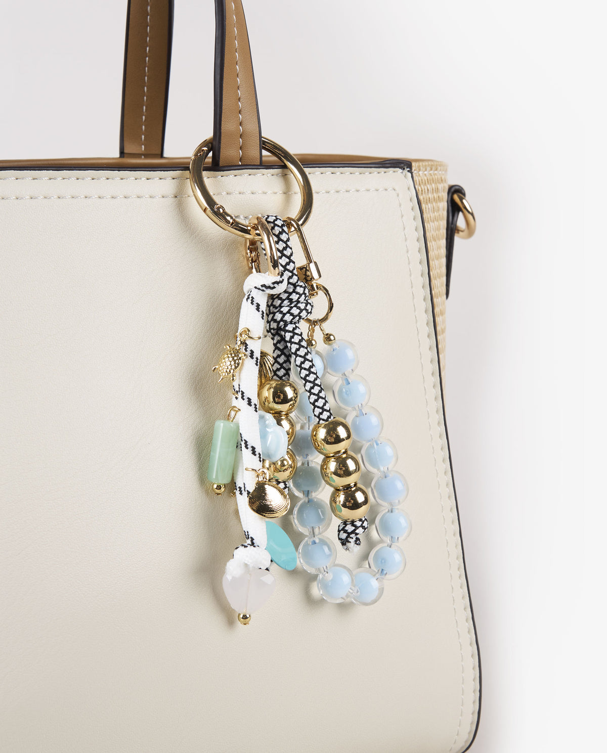 LLAVERO CHARMS AZUL