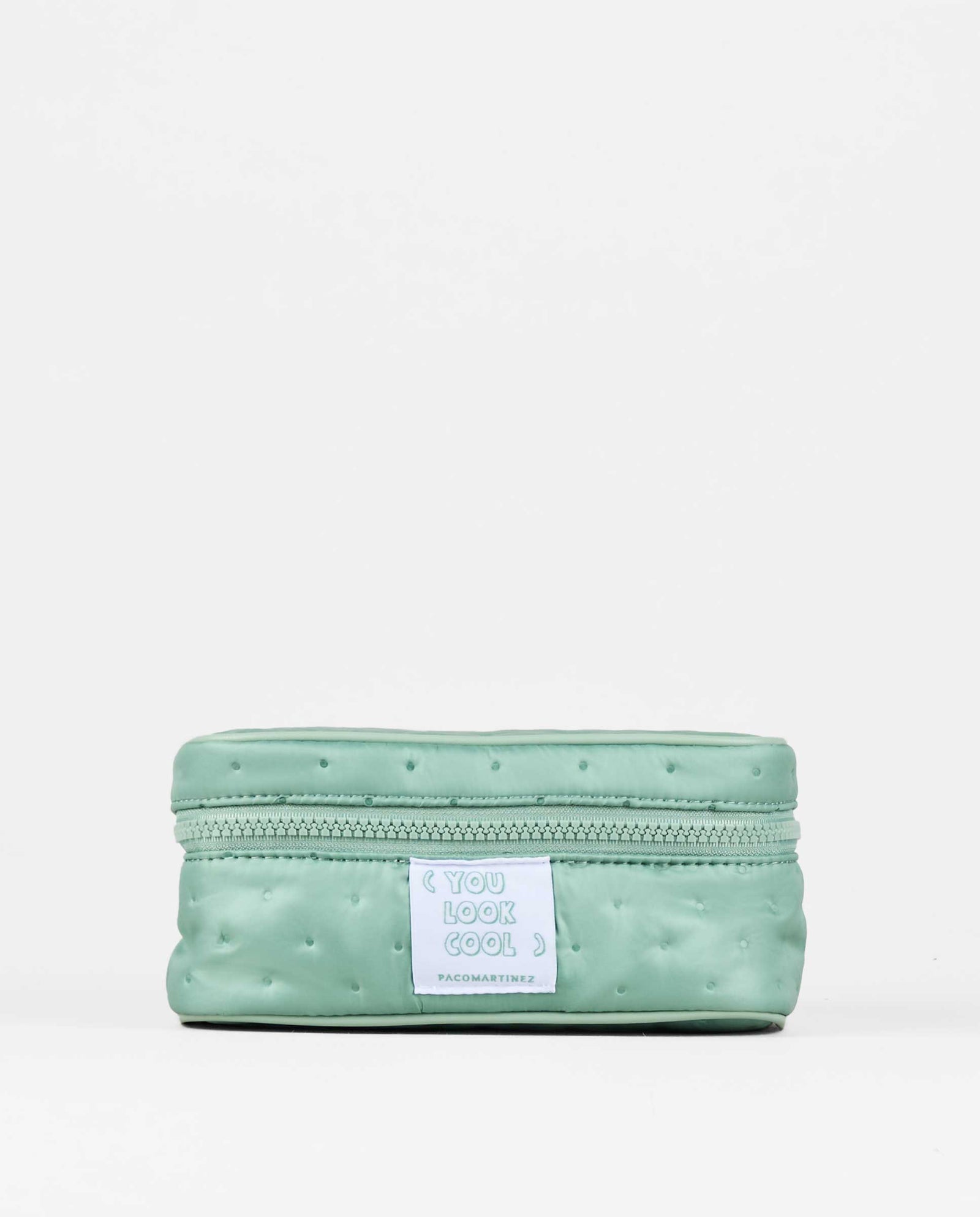NECESER NYLON ACOLCHADO