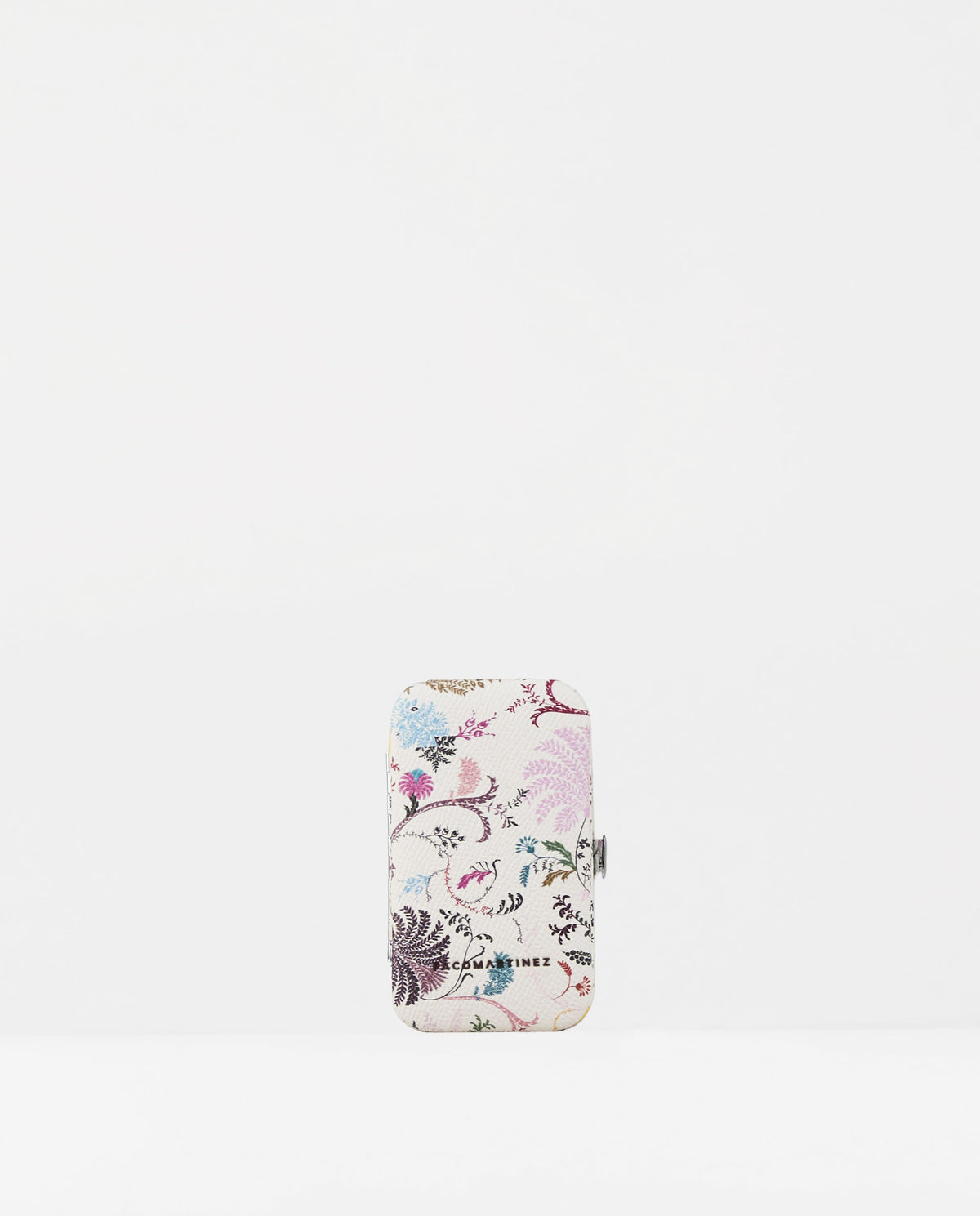 MANICURE SET