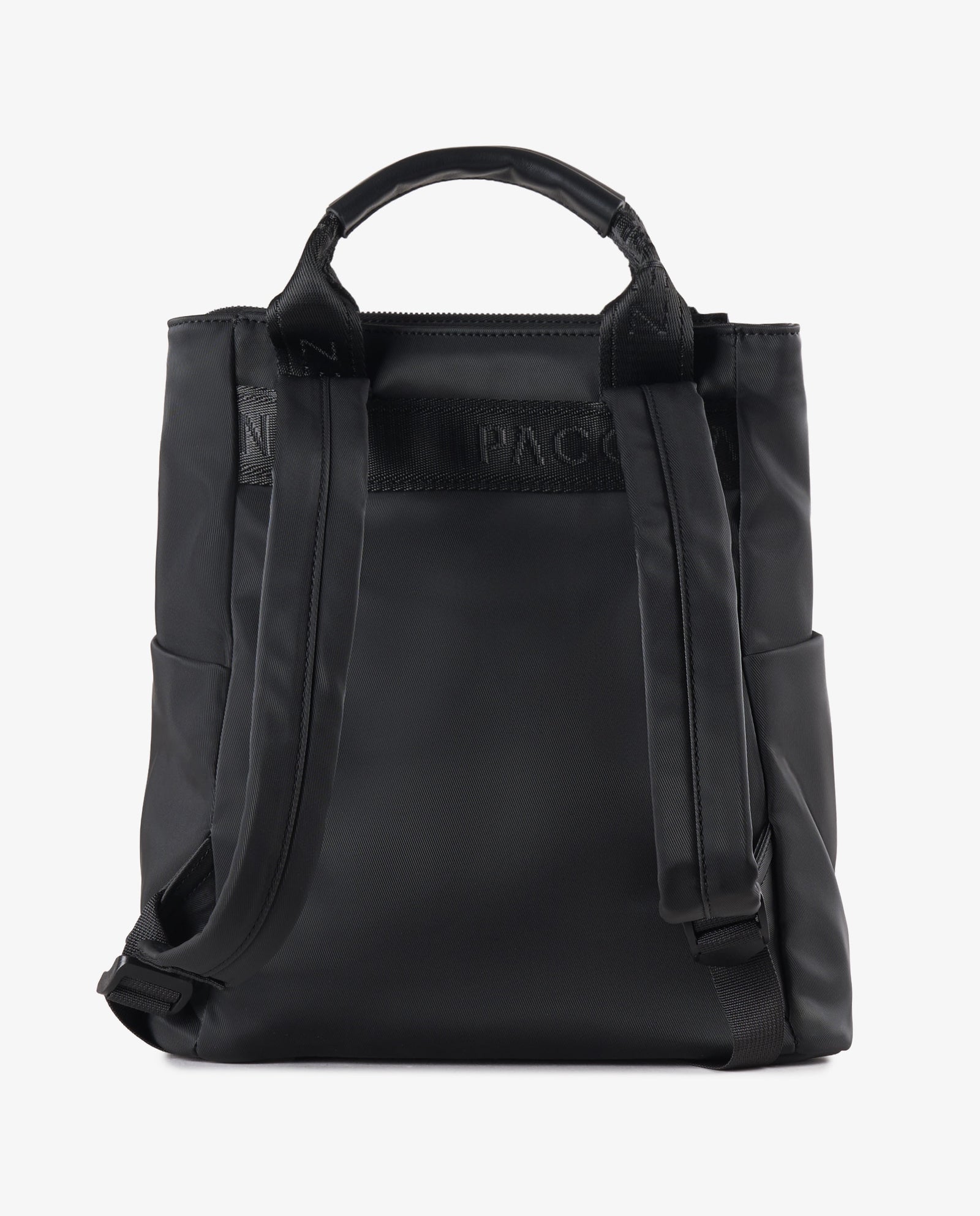 MOCHILA ENGOMADO