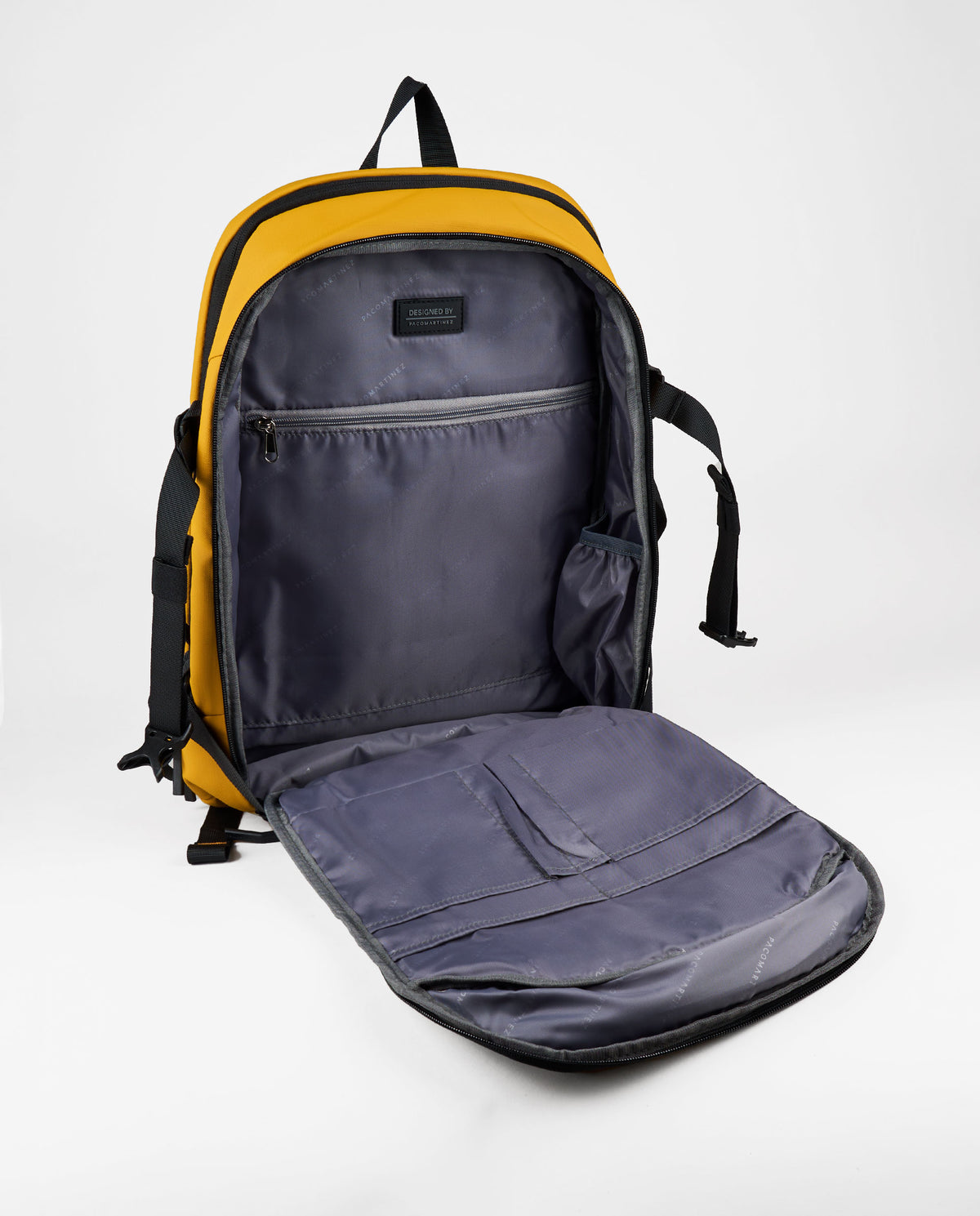 MOCHILA MOSTAZA