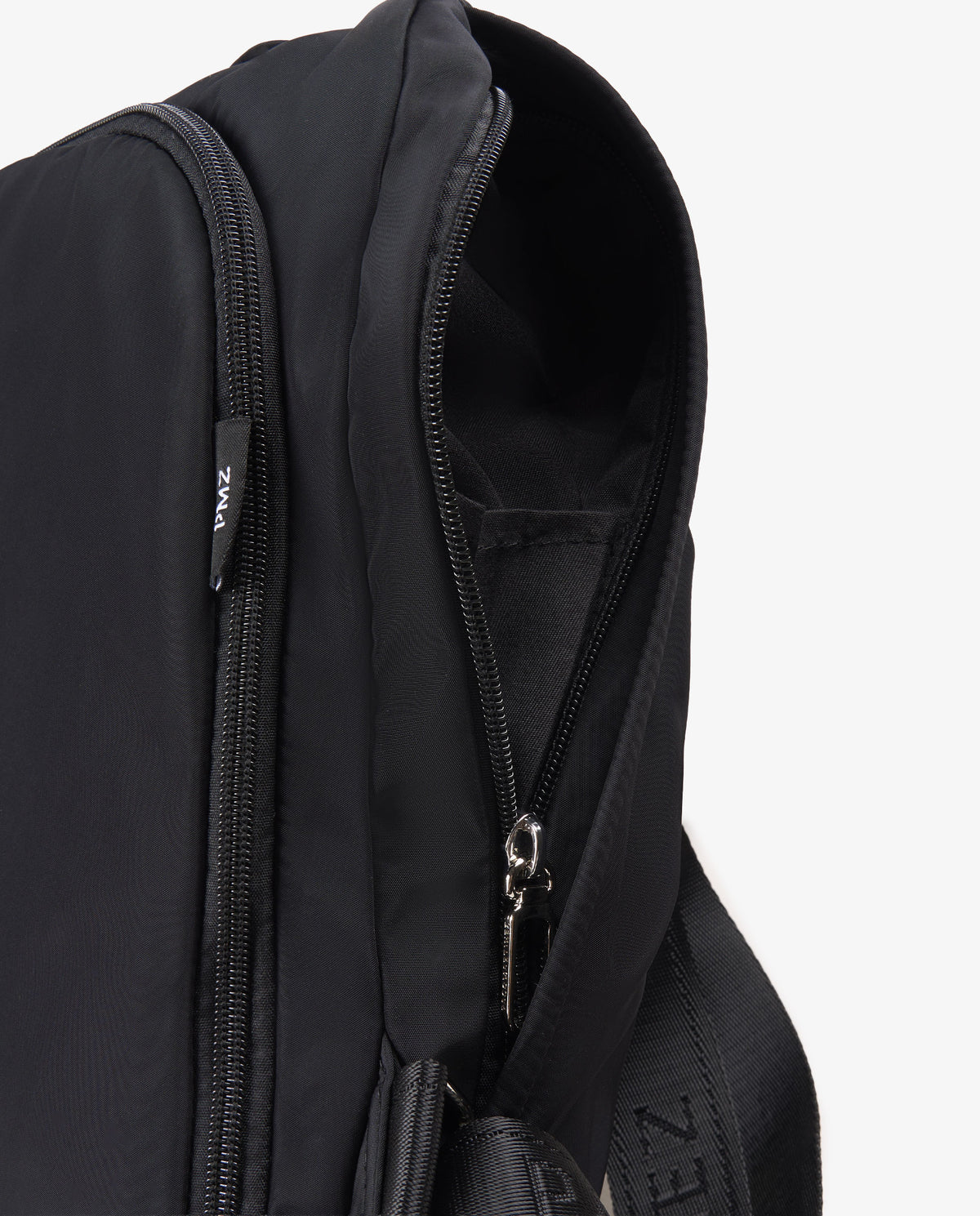 MOCHILA ANTIRROBO