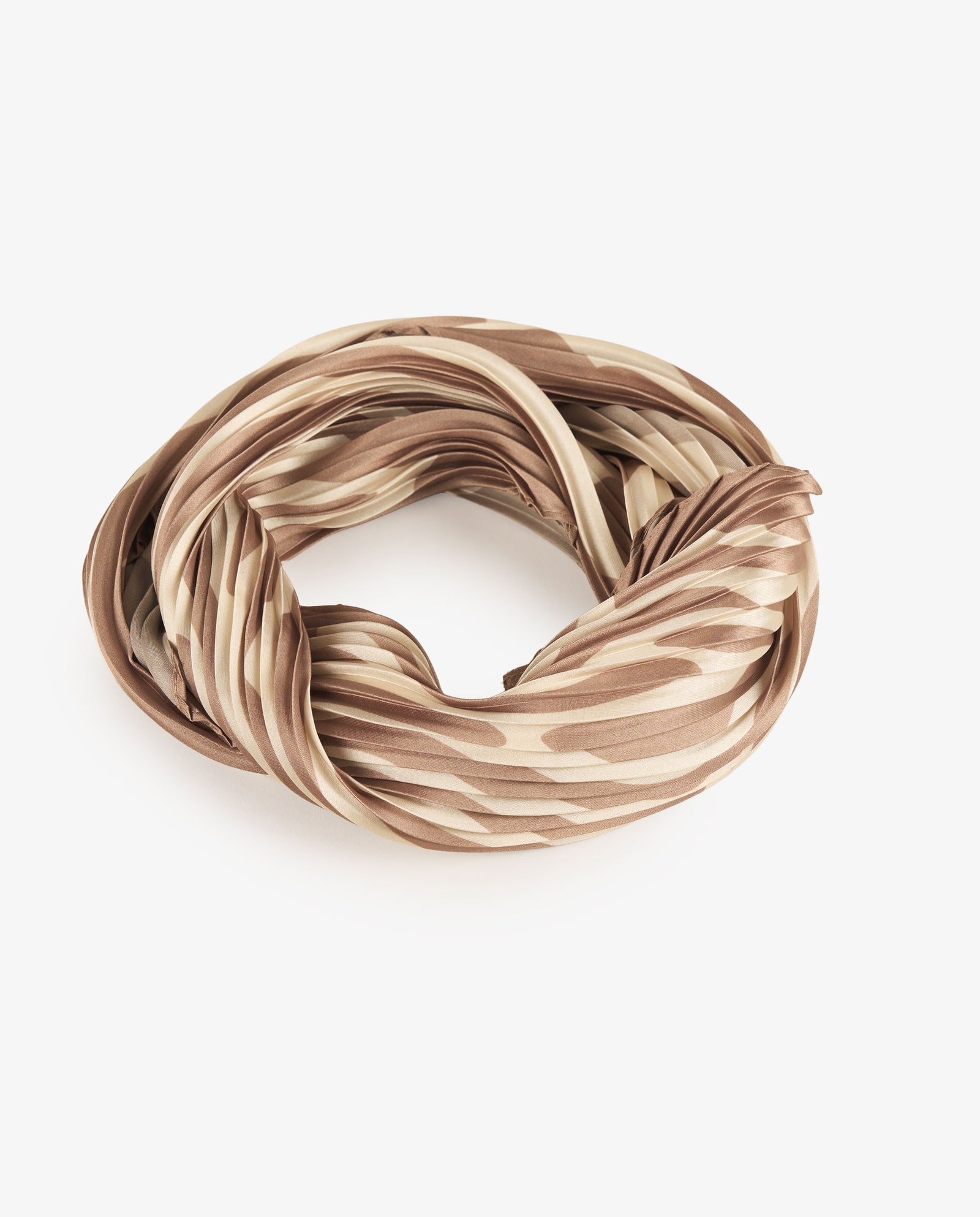 PAÑUELO PLISADO BEIGE
