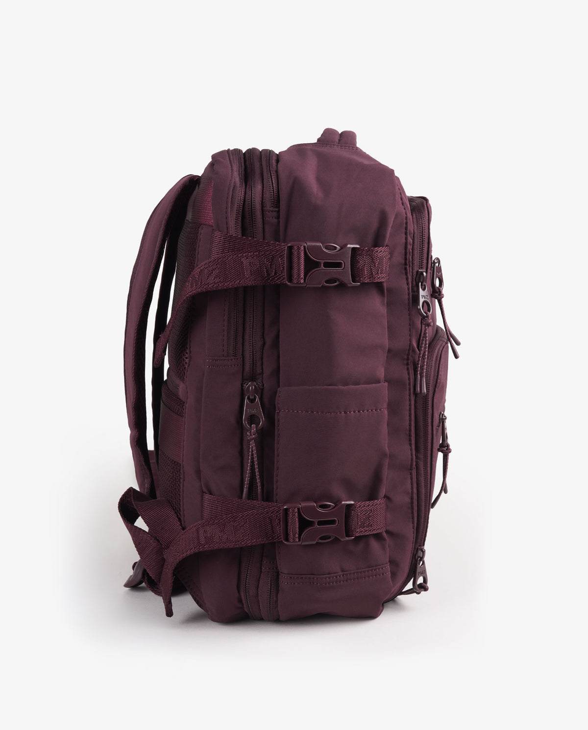 MOCHILA TRAVELLER BOLSILLOS BURDEOS