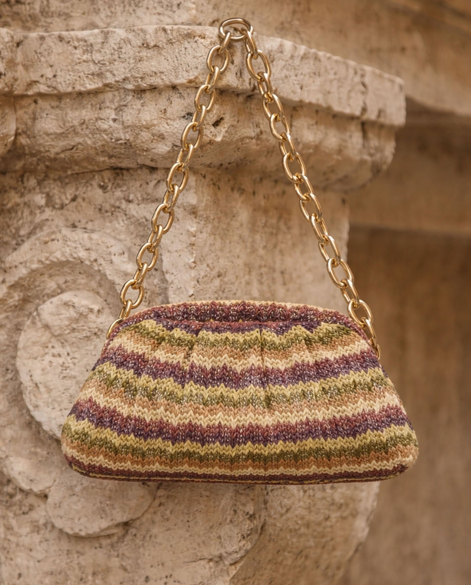 CLUTCH RAFIA RAYAS