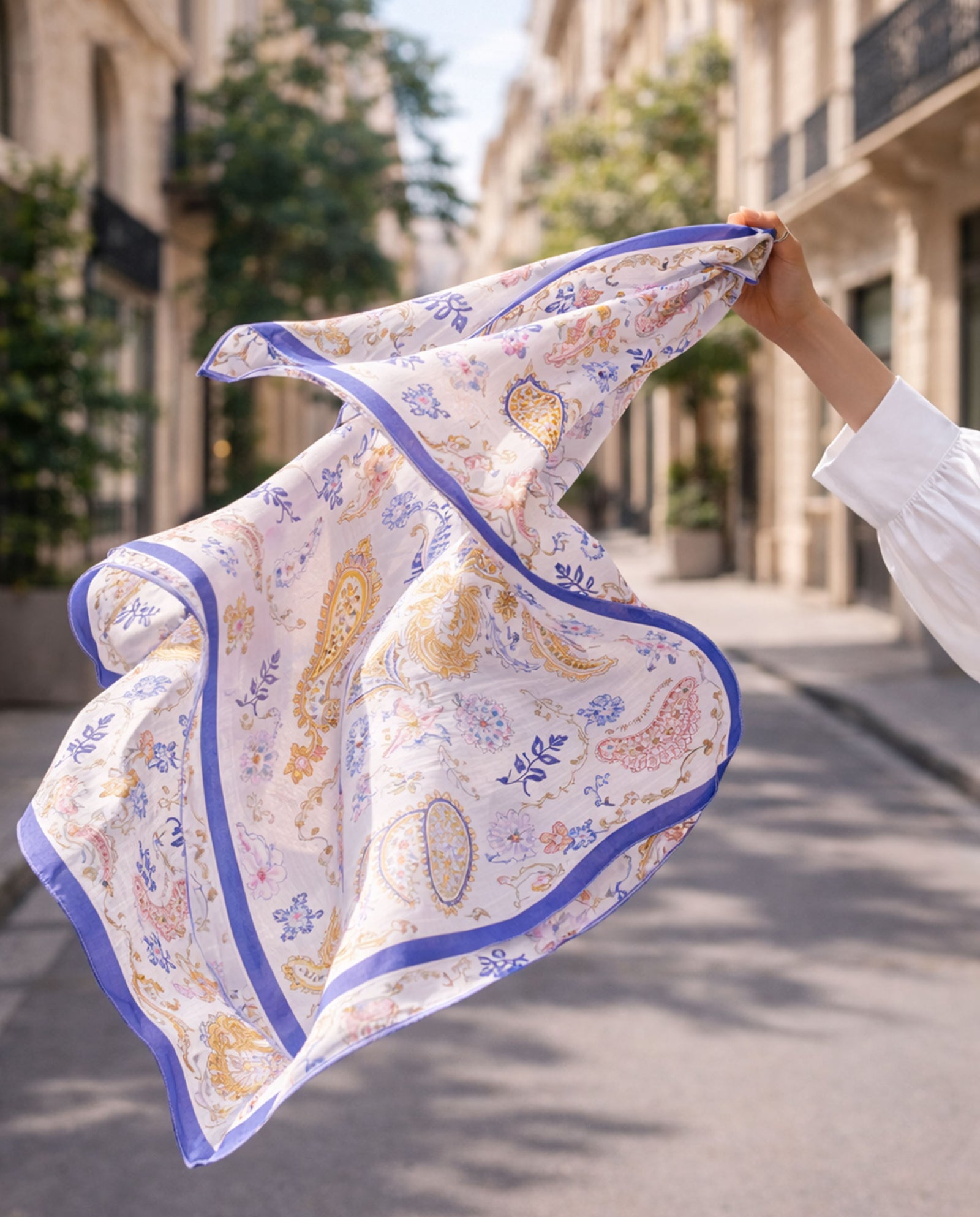PAÑUELO PAISLEY