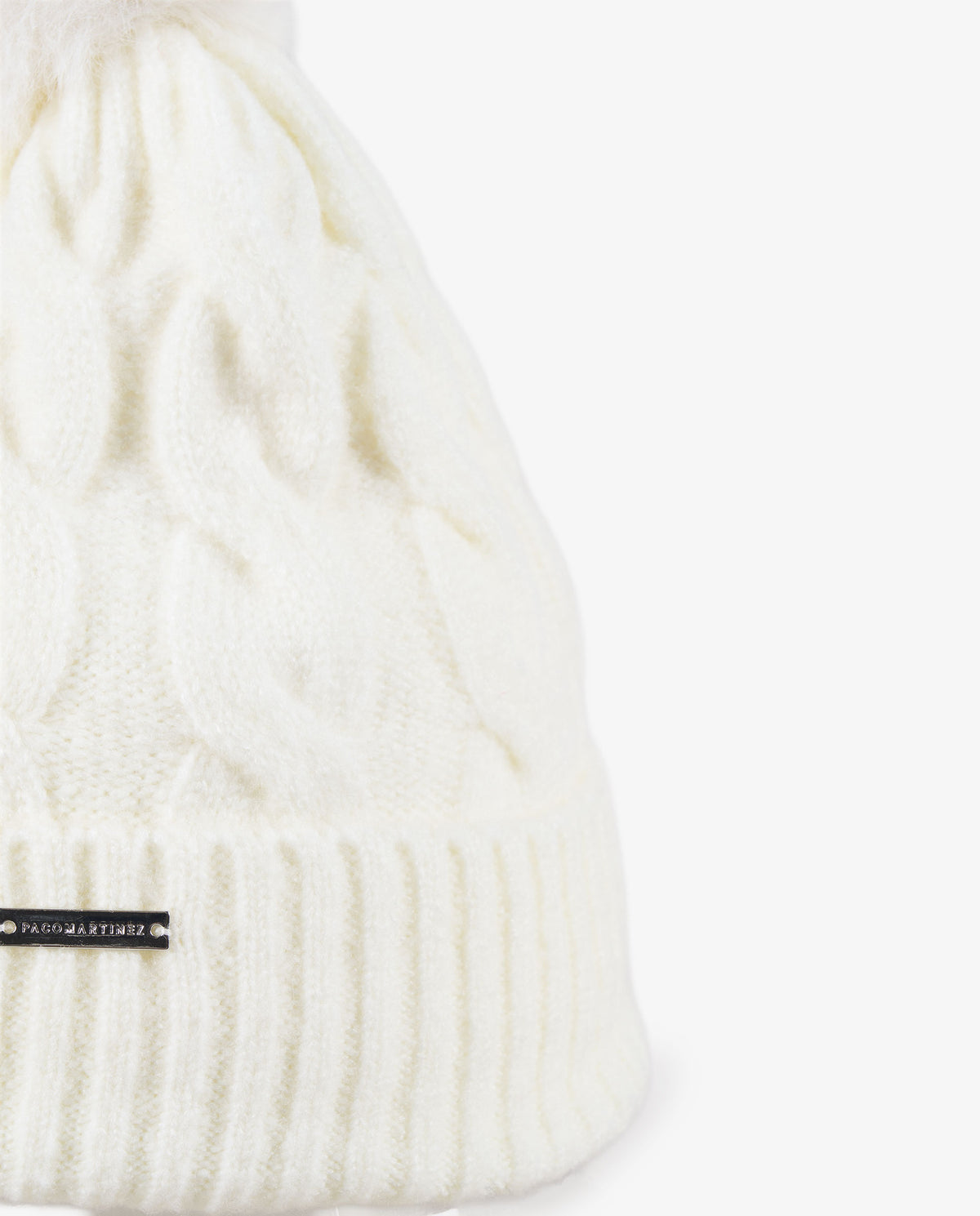 GORRO TRENZADO HIELO