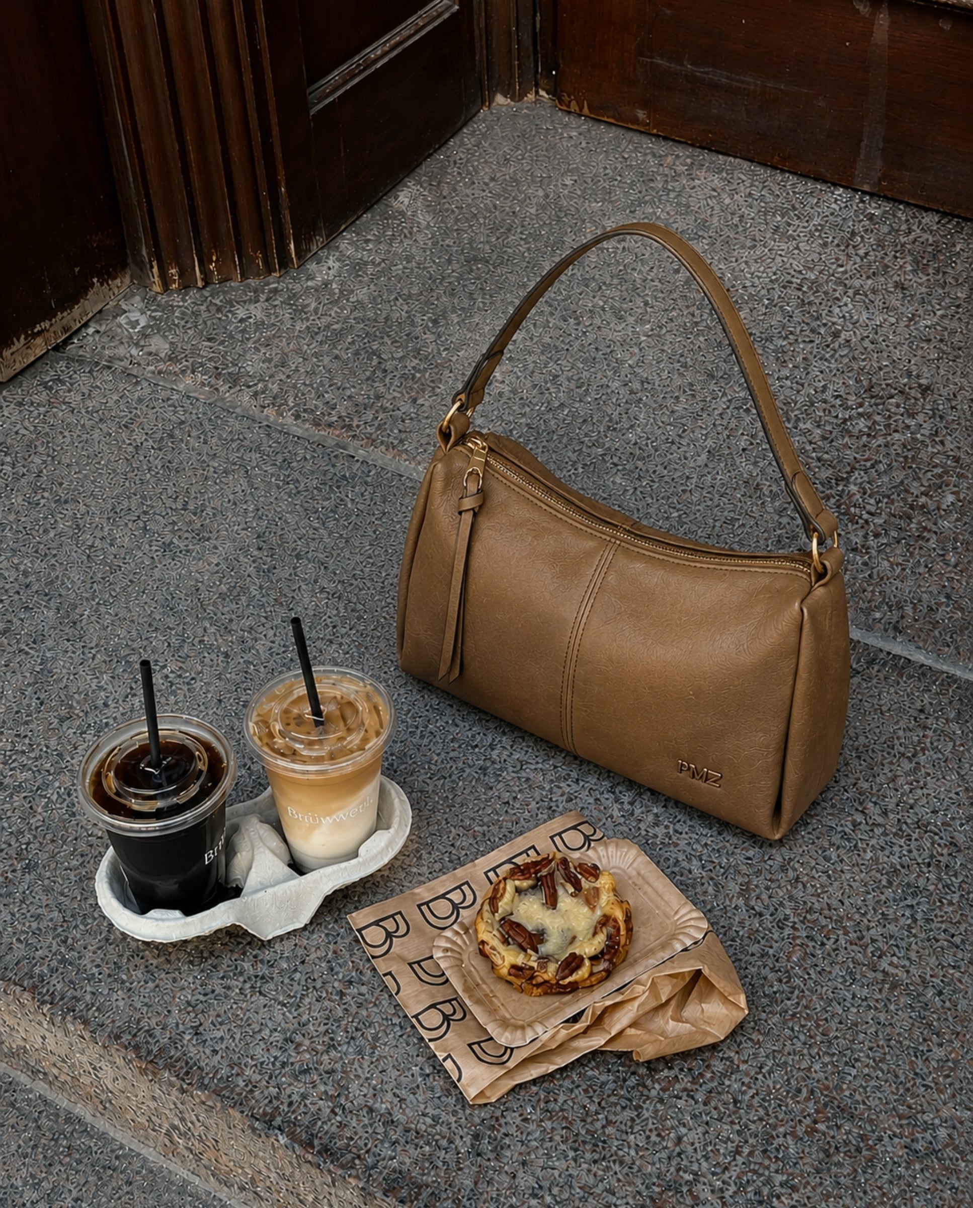 BANDOLERA EFECTO PIEL CAMEL