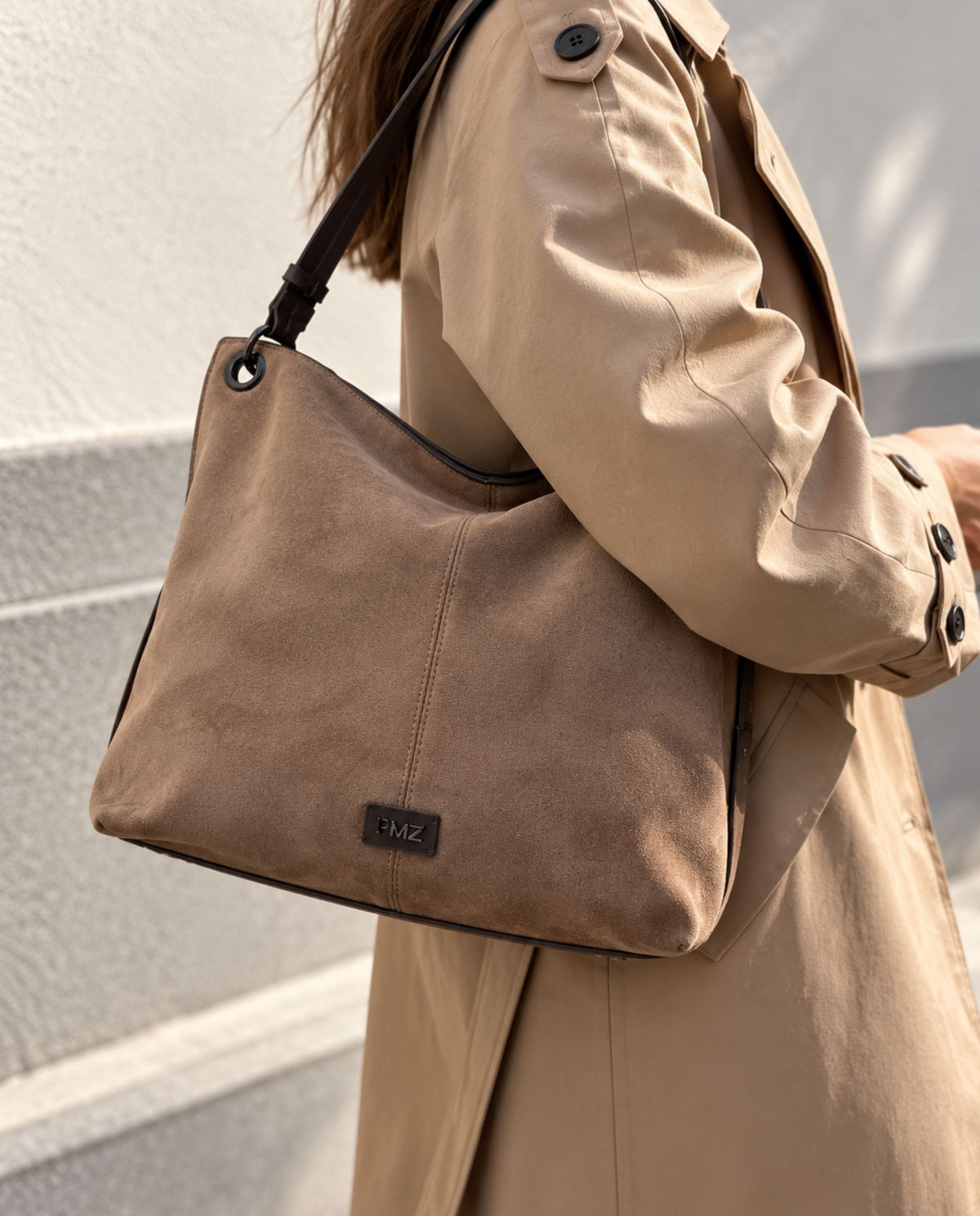 HOBO SUÈDELOOK TAUPE