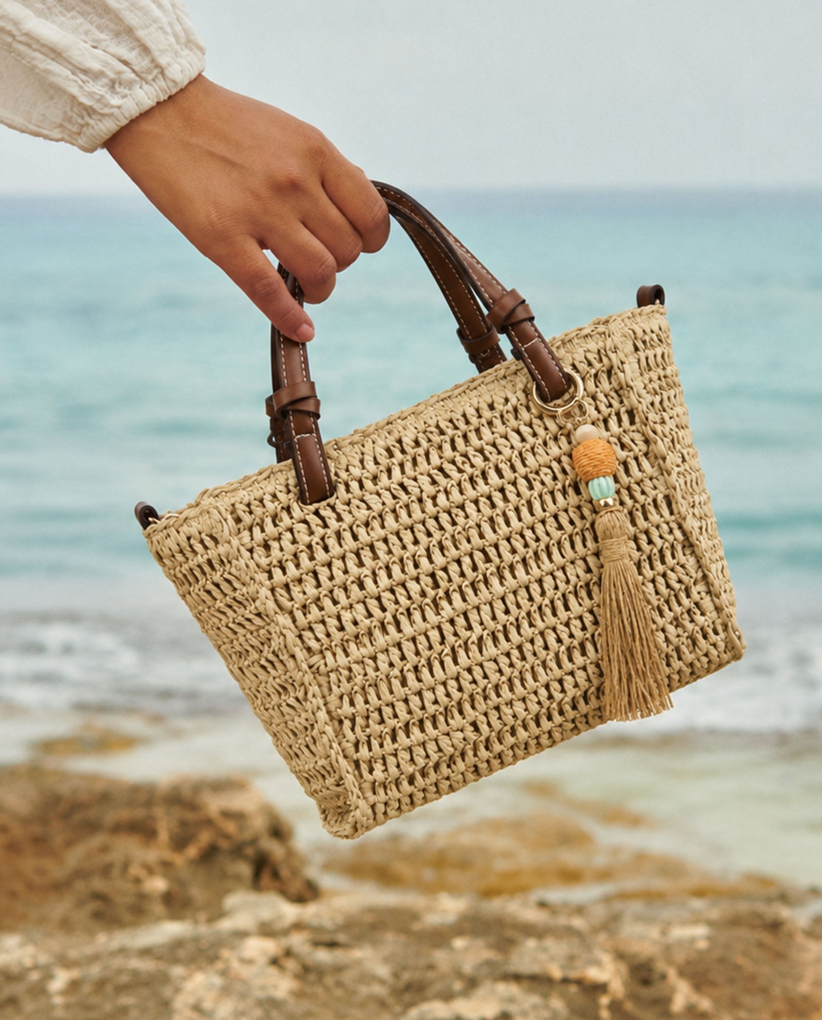 TOTE RAFIA MANO